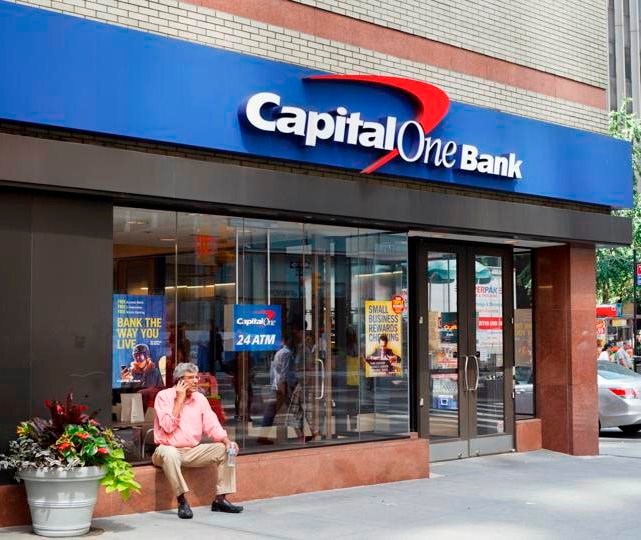 Giữ chân khách hàng trở thành ưu tiên chiến lược của ngành ngân hàng