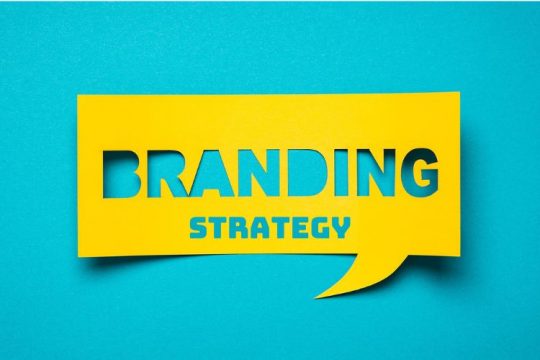 branding strategy là gì